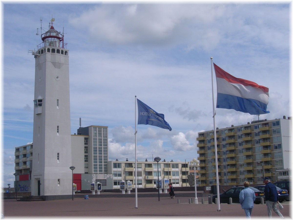 Nordseeküstenradweg, North Sea Cycle Route, Niederlande, Leuchtturm in Noordwijk aan Zee