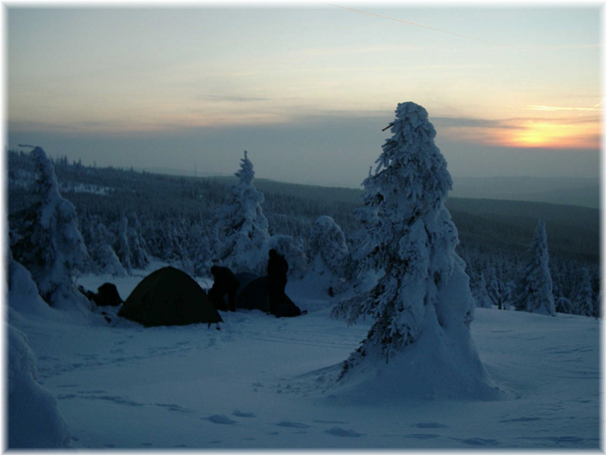 Wolfswarte, Zelte im Schnee