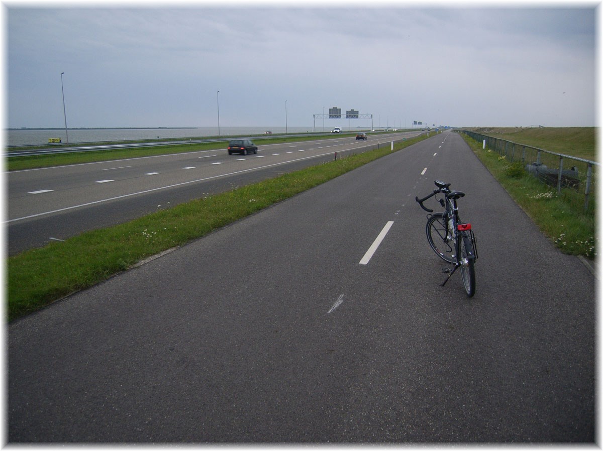 Nordseeküstenradweg, North Sea Cycle Route, Niederlande, Afsluitdijk