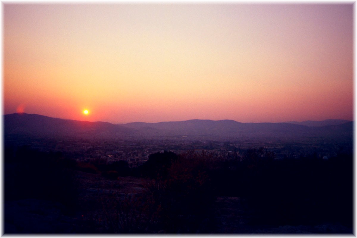 Sonnenuntergang auf dem Filoupapou, Athen.